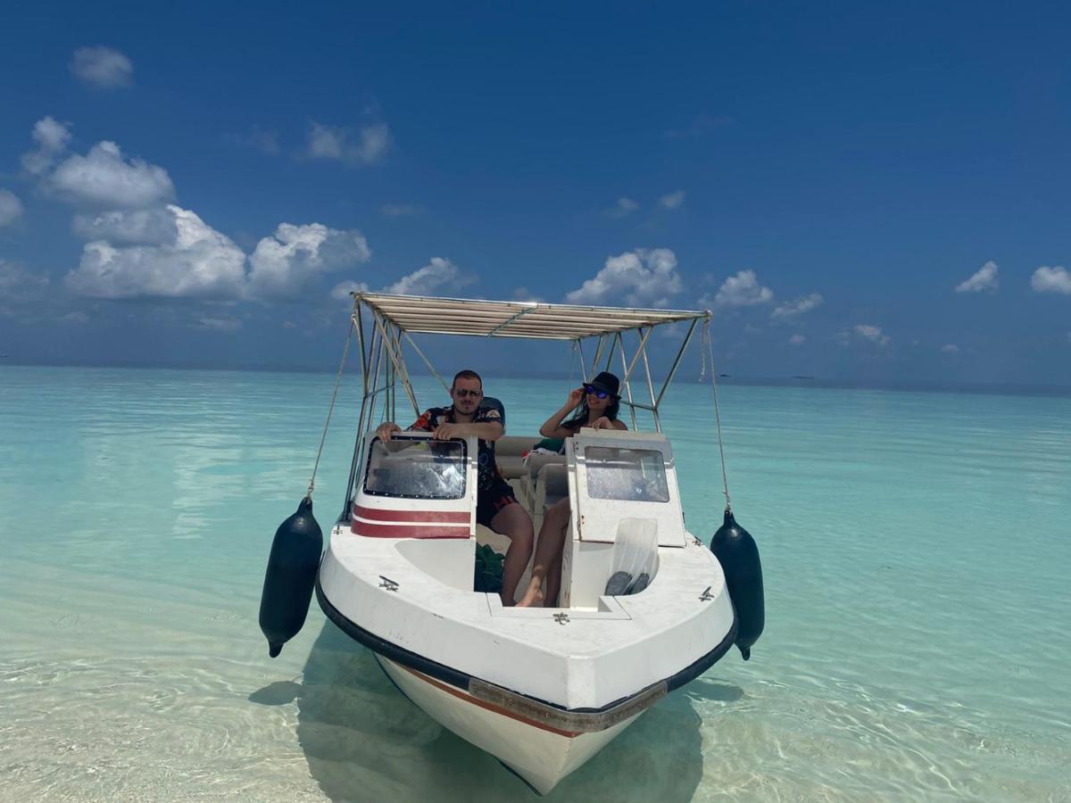 Turtle Maldives - Your Gateway To The Beach & Marine Adventures Await! Omadhoo Екстериор снимка
