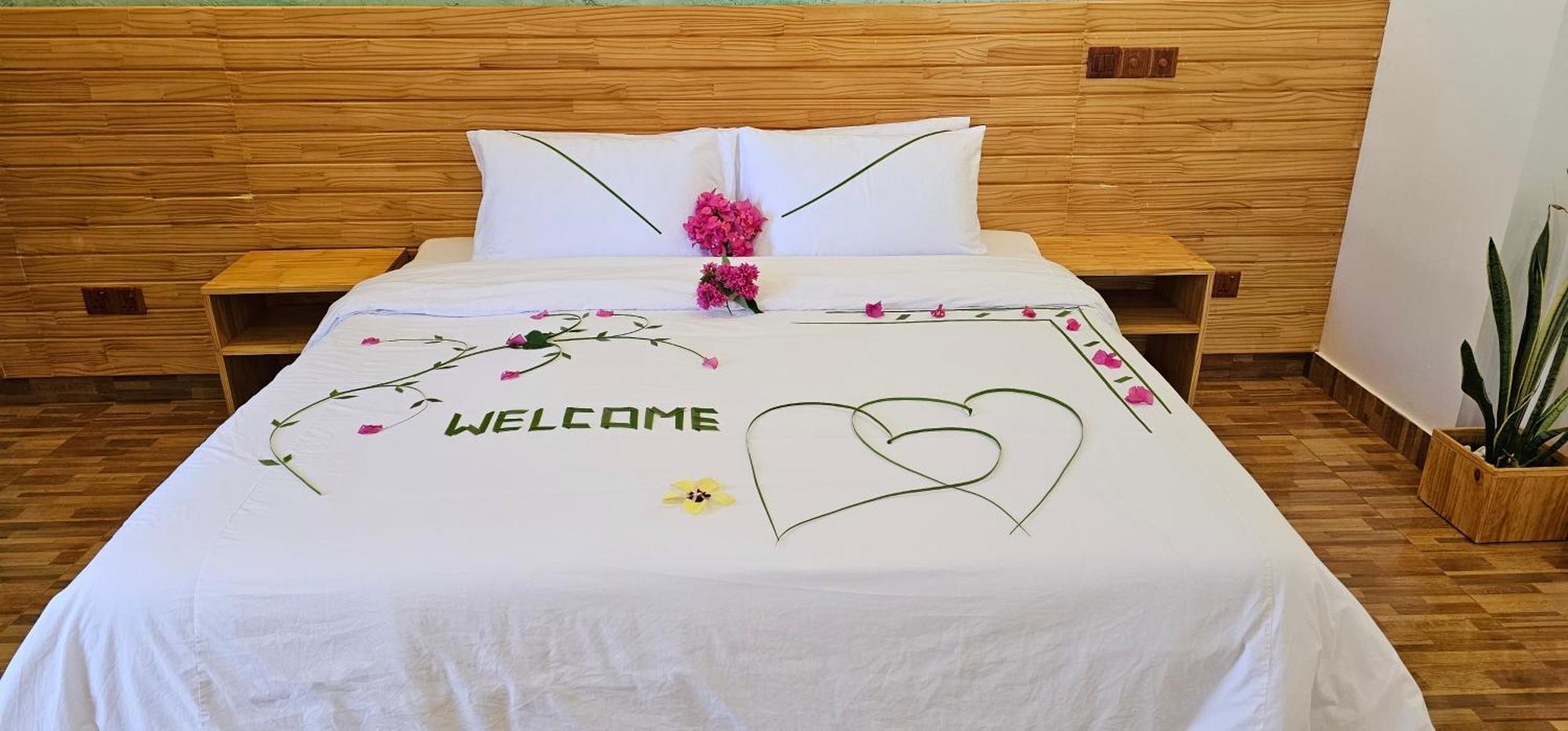 Turtle Maldives - Your Gateway To The Beach & Marine Adventures Await! Omadhoo Стая снимка